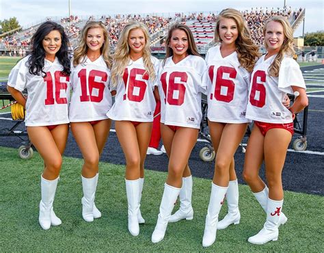 alabama cheerleader photo